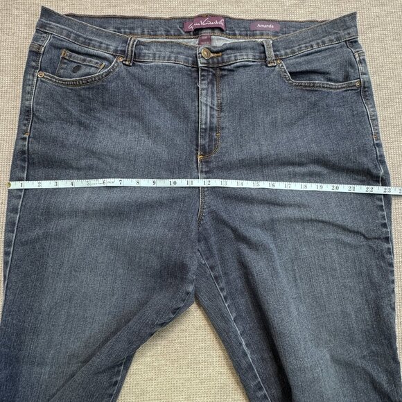 Gloria Vanderbilt Womens Size 18W Blue Denim Amanda Jeans Straight Leg 5 Pockets - Picture 10 of 14